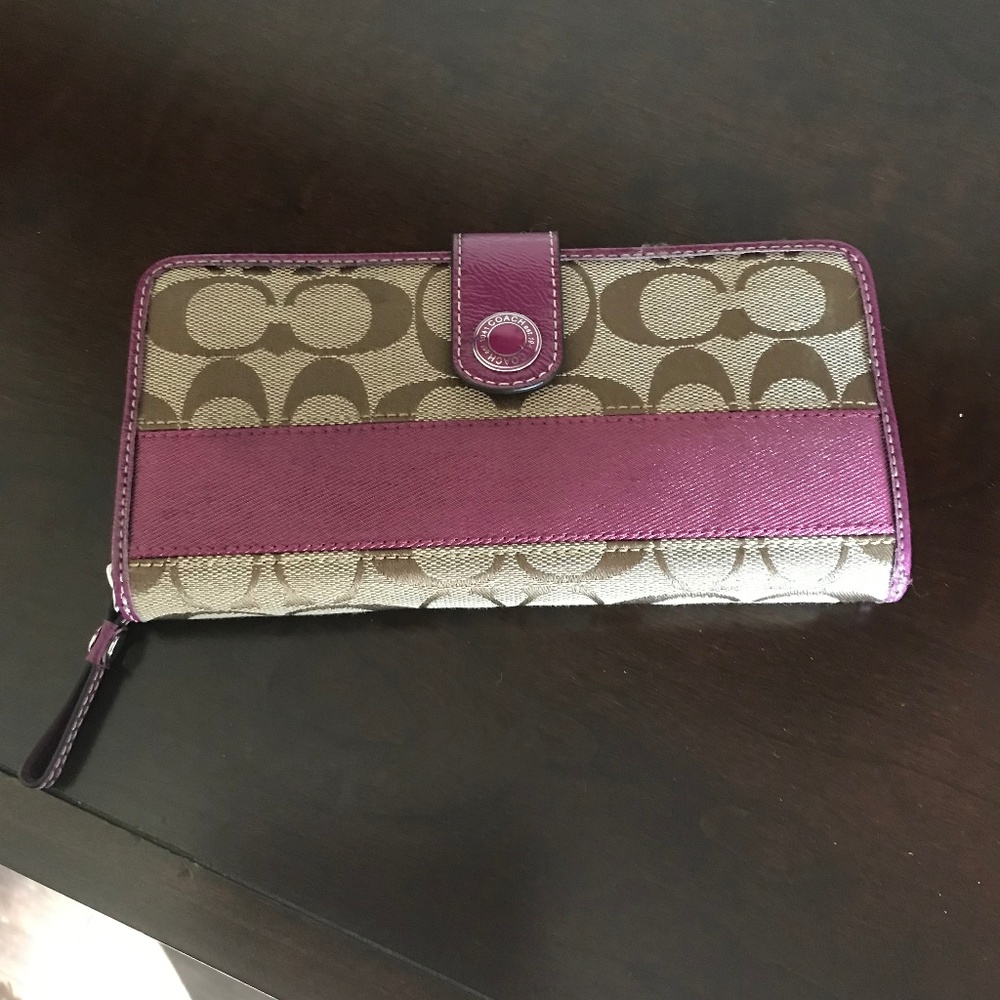 Pre-Love Coach Wallet